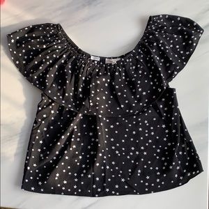 Off the shoulder stars align top